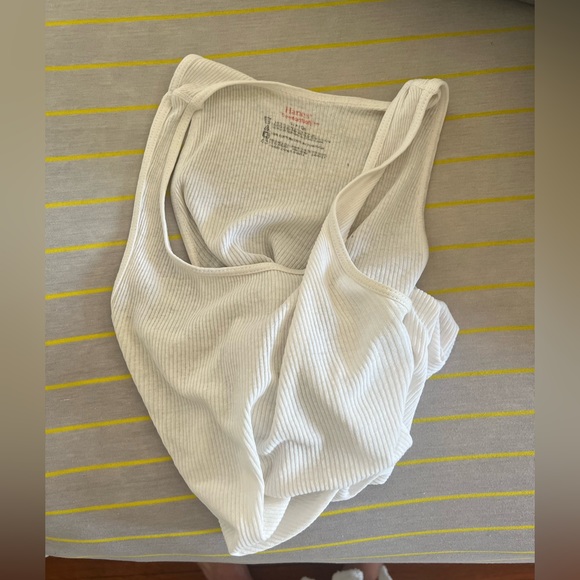 Hanes ribbed tank - size S - Picture 3 of 4
